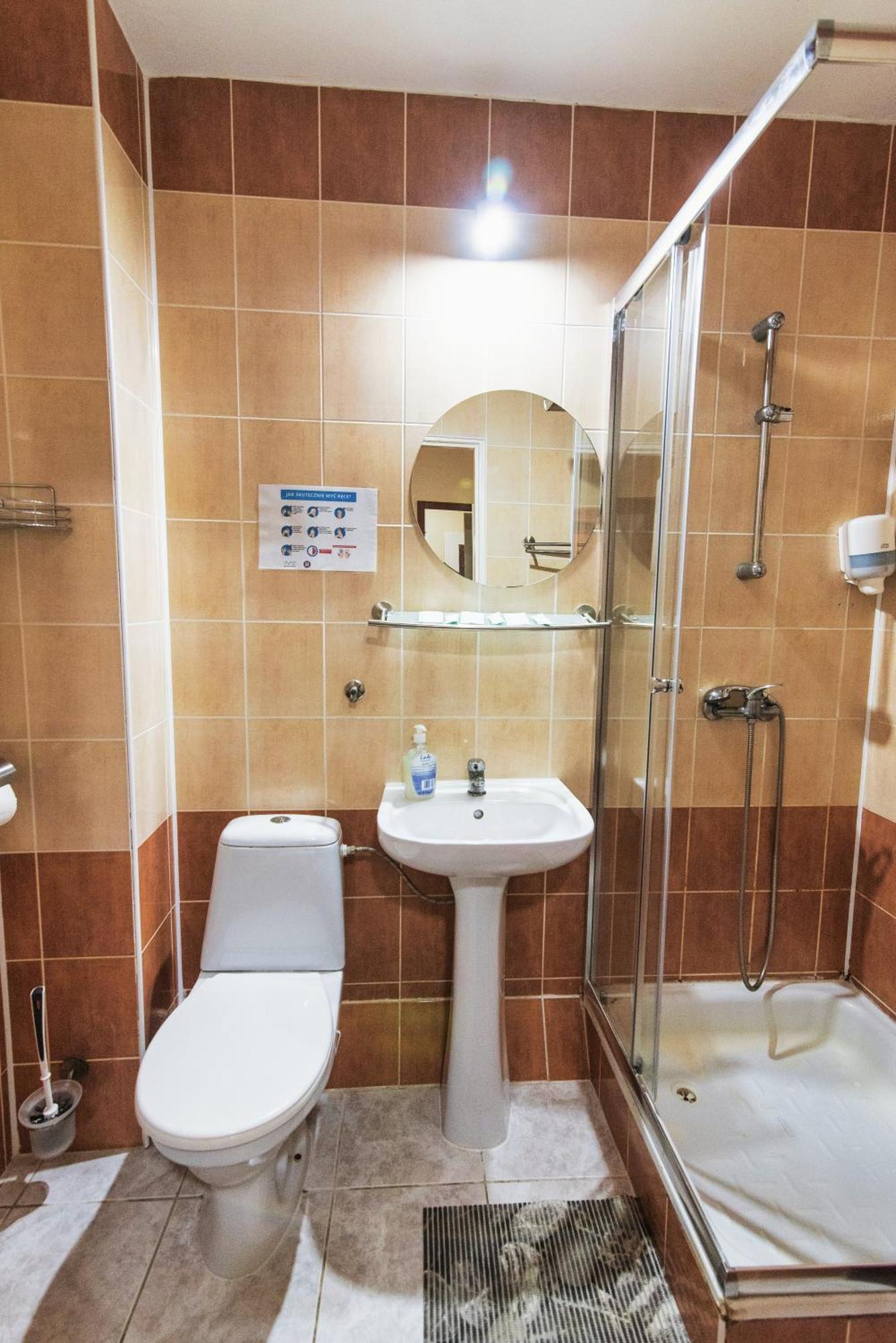 Resort Ow Inter Piast Kalbornia - Z Wlasna Plaza Z Kapieliskiem I Przystania Dabrowno (Ostroda)